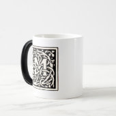 Vintages Monogramm M Art Nouveau Verwandlungstasse (Vorderseite Links)