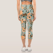 Vintages Moth Pattern Capri Leggings (Rückseite)