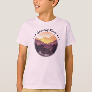 Vintages Mountain Sunset Bauernhaus Rückzug Lila T-Shirt