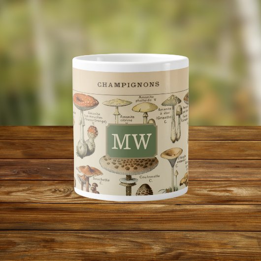 Vintages Mushroom Custom Monogram Jumbo-Tasse