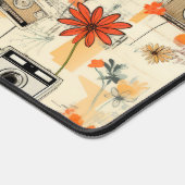 Vintages Muster für Blumen und Kameras (5) Schreibtischunterlage (Ecke)