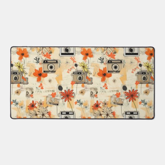 Vintages Muster für Blumen und Kameras (5) Schreibtischunterlage (Vorderseite)