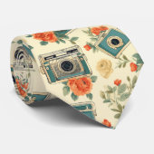 Vintages Muster für Blumen und Kameras Krawatte (Gerollt)