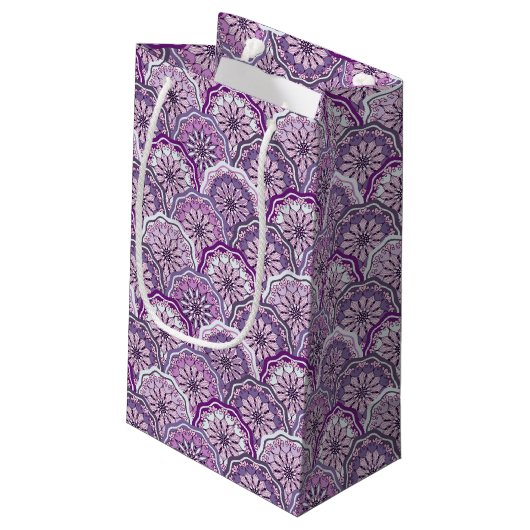 Vintages Muster Kleine Geschenktüte (Rückseite Schrägansicht)