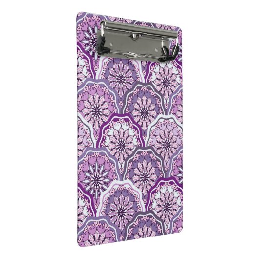 Vintages Muster Mini Klemmbrett (Schrägansicht)