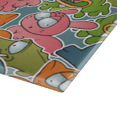 Vintages Muster mit Cartoontieren Schneidebrett (Ecke)