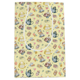 Vintages Nachmittagstee & Rose Muster auf Gelb Mittlere Geschenktüte