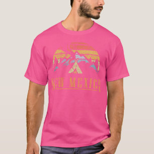 Vintages New Mexico Mountains Camping Campfire Ret T-Shirt