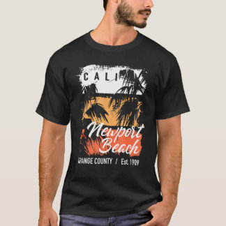 Vintages Newport Beach California Surf Cali Surfin T-Shirt