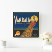 Vintages Obstkrautsiegel Quadratische Wanduhr (Zuhause)