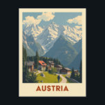 Vintages Österreich - Bergstadt Tourismus Postkarte<br><div class="desc">Jeder würde Liebe haben,  diese Vintage österreichische Reisepostkarte mit einer Retro-Abbildung einer Bergstadt in Österreich zu erhalten!</div>