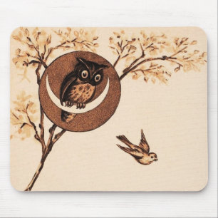 Vintages Owl auf dem Mond Mousepad