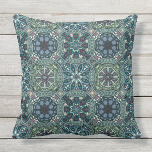 Vintages Patchwork mit Blumenmandalaelementen Kissen Für Draußen