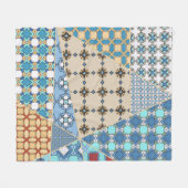 Vintages Patchwork-Quiltmuster. Vintag dekorativ Fleecedecke (Vorderseite (Horizontal))