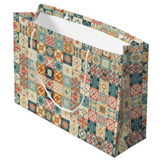 Vintages, Patchwork-Stepplook Große Geschenktüte (Rückseite Schrägansicht)