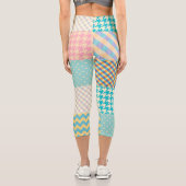 Vintages Patchwork: Textil - Nahtloser Hintergrund Capri Leggings (Rückseite)