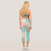 Vintages Patchwork: Textil - Nahtloser Hintergrund Capri Leggings (Rückseite)