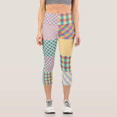 Vintages Patchwork: Textil - Nahtloser Hintergrund Capri Leggings (Vorderseite)