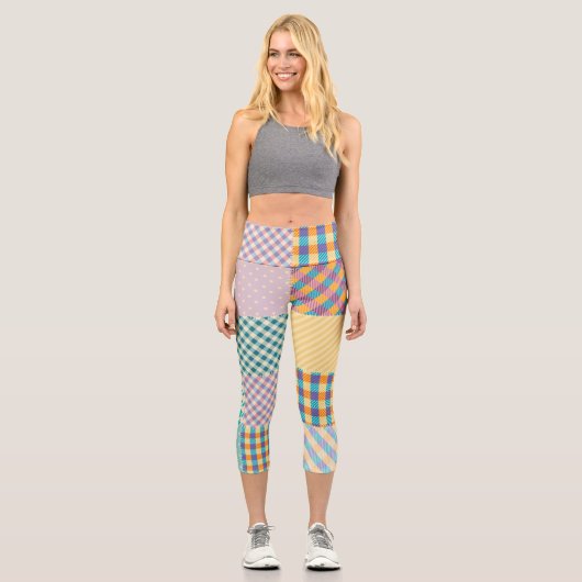 Vintages Patchwork: Textil - Nahtloser Hintergrund Capri Leggings (Vorderseite)