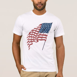Vintages patriotisches amerikanisches Fahnen im Wi T-Shirt