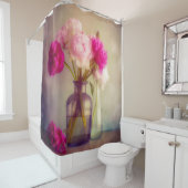 Vintages Peony Bouquet in Glass Vases Duschvorhang (Beispiel)