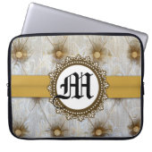 Vintages Pintuckgewebe Monogram 15" Laptop Case (Vorderseite)