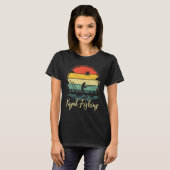 Vintages Retro Kanuboot Kayak-See Angeln T-Shirt (Vorne ganz)