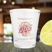 Vintages Retro-lila 1965 Schnapsglas