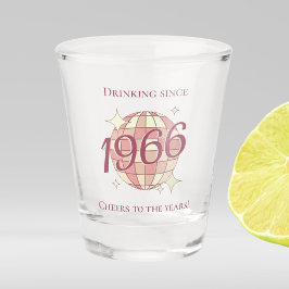 Vintages Retro-lila 1966 Schnapsglas