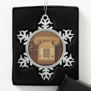 Vintages Retro-Telefon Schneeflocken Zinn-Ornament
