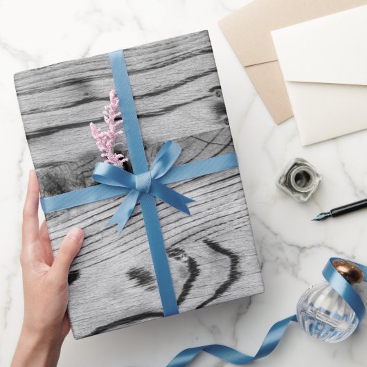 Vintages rustikales graues, schwarzes Brennholz Geschenkpapier (Schenken)