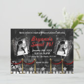 Vintages Schwarz-weißes Hollywood Red Teppich Foto Einladung (Stehend Vorderseite)