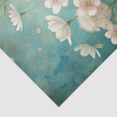 Vintages Shabby Chic-Vogelkoffer mit Rose Seidenpapier (Detail)