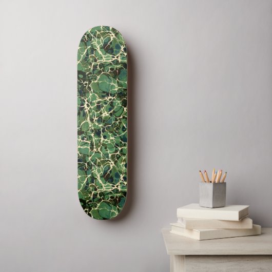 Vintages Skateboard aus grünem Marmor (Wandkunst)