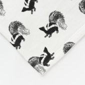 Vintages Skunkmuster CUSTOM HINTERGRUNDFARBE Fleecedecke (Ecke)