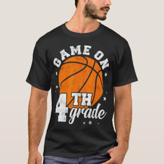 Vintages Spiel 4. Klasse Basketball Erster Tag T-Shirt
