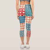 Vintages Steppmuster: Patchwork-Hintergrundmuster. Capri Leggings (Rückseite)