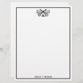 Vintages Tennisnetz, überquerte Racquets, Bälle (Vorne/Hinten)