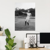 Vintages Tennisoutfit in den 20er Jahren Poster (Heimbüro)
