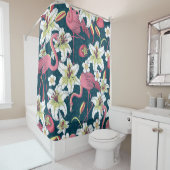 Vintages tropisches Flamingoes Lilies Pattern Duschvorhang (Beispiel)