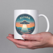 Vintages UFO bei Sonnenuntergang Personalisiert Kaffeetasse