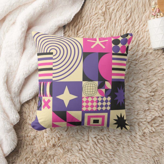 Vintages Violett Abstraktes geometrisches Kunstmus Kissen (Decke)