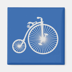 Vintages weißes Fahrrad auf blau Magnet