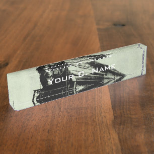 Vintages Zug-Foto in der Bewegung mit Unschärfe Namensplakette