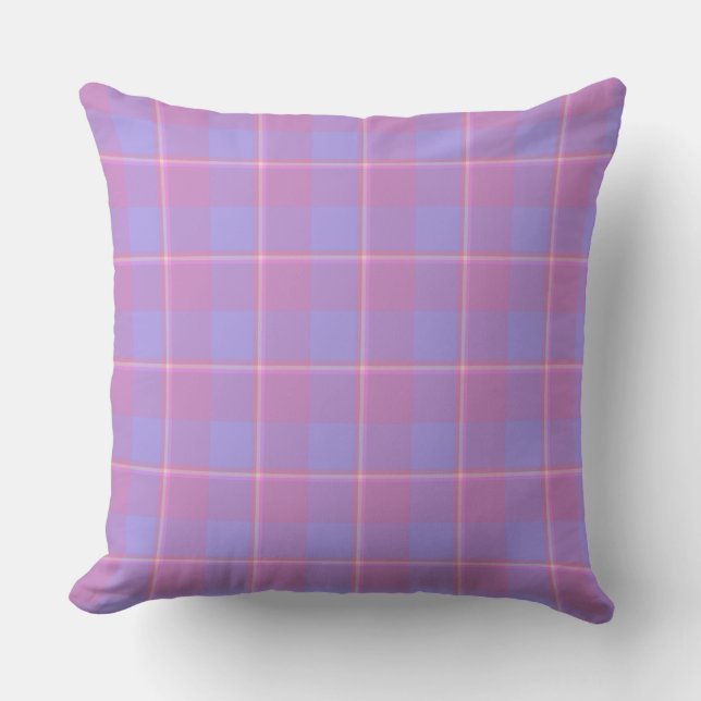 Viola and Dull Lavender Plaid Purple Pink Kissen (Vorderseite)