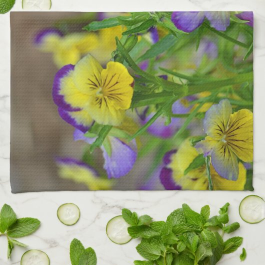 Viola Kitchen Handtuch (Gefaltet)