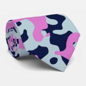 Violet Camouflage in Deep Blue und Soft Blue Krawatte (Gerollt)