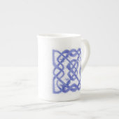 VIOLET CELTIC TASSE Knochen China Tasse (Vorderseite Rechts)