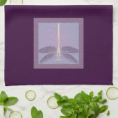 Violet Dragonfly Handtuch (Gefaltet)
