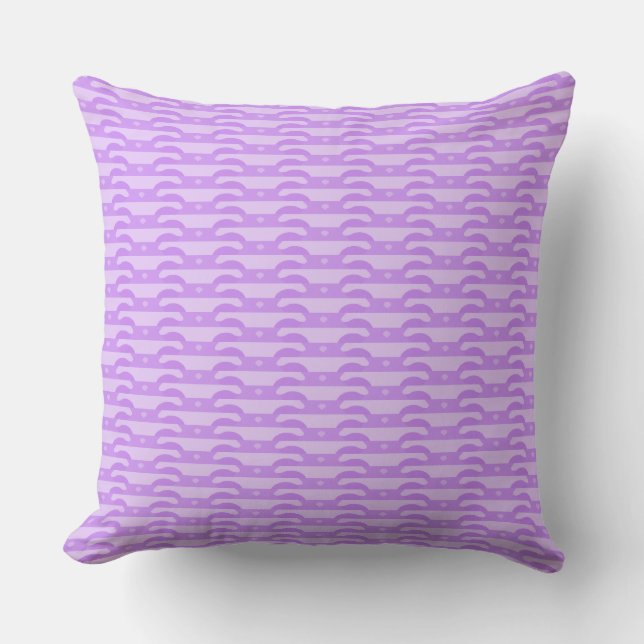 Violet Dreams-Light Purple Throw Pillow Kissen (Vorderseite)
